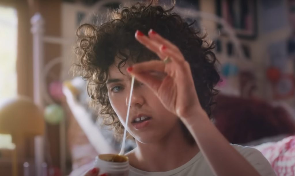 Is That a Airl in the Amazon Commercial: Unveiling the Cool Cat Stars 1 Olivia Wilde directed Amazon Prime's Oscars Details